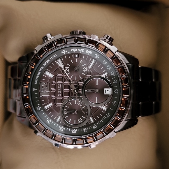 GUESS BROZED WATCH BNWOT - Picture 2 of 6